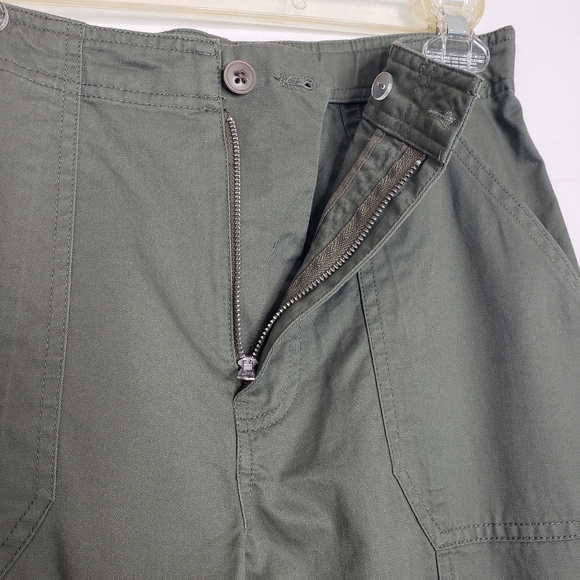 Abercrombie & Fitch Green Relaxed Fit Cargo Pants Women's Size 26/2 - Picture 8 of 11